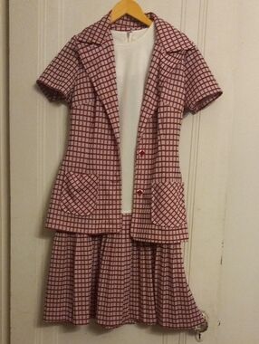 Two-Piece Vintage Red Grid Jacket & Skirt Set